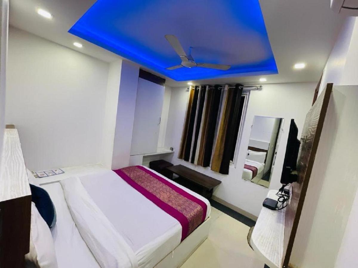 Sky Residency New Delhi Exterior photo